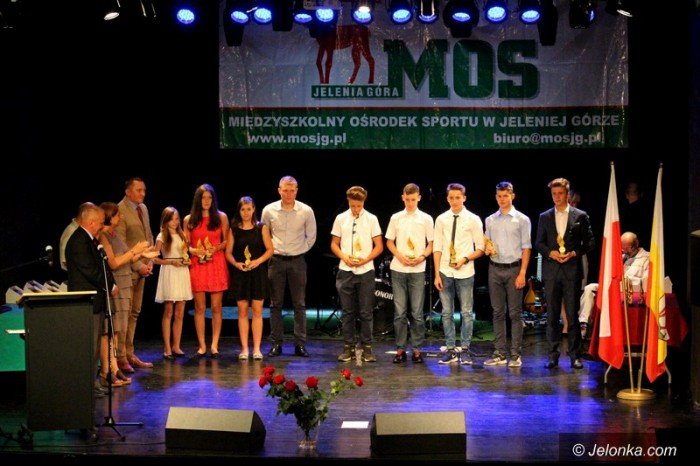 mos-podsumowa-miniony-rok-foto-63793