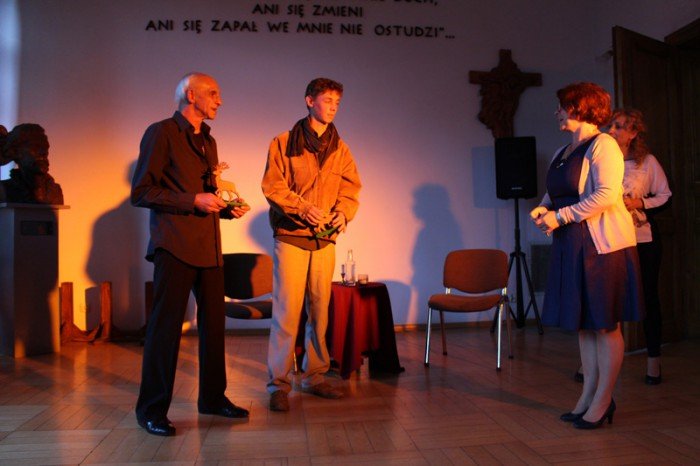 upadek-alberta-camusa-w-rzemiosach-foto-63822