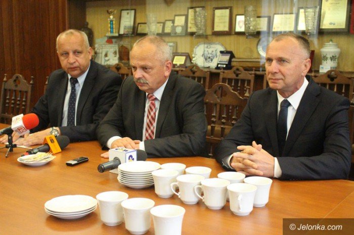 oficjalnie-piotr-paczoski-wiceprezydentem-foto-63866