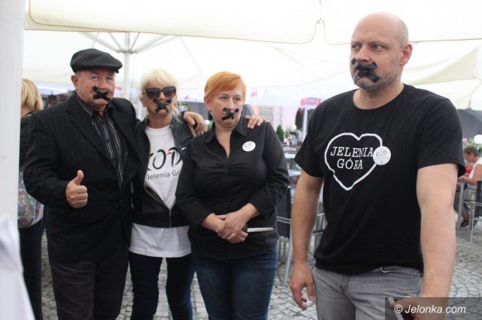 czarny-protest-kodu-foto-63972