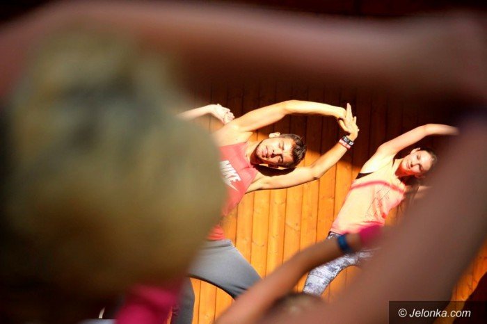 zumba-w-parku-zdrojowym-dziao-sie-foto-64033