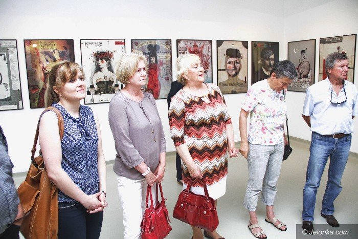 papierowy-teatr-2-otwarty-w-bwa-foto-64034