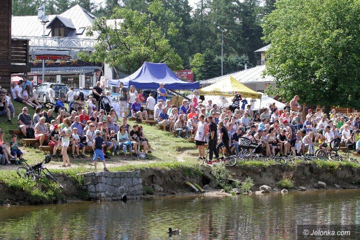 skoki-do-wody-zakonczyy-bike-week-festiwal-foto-64045