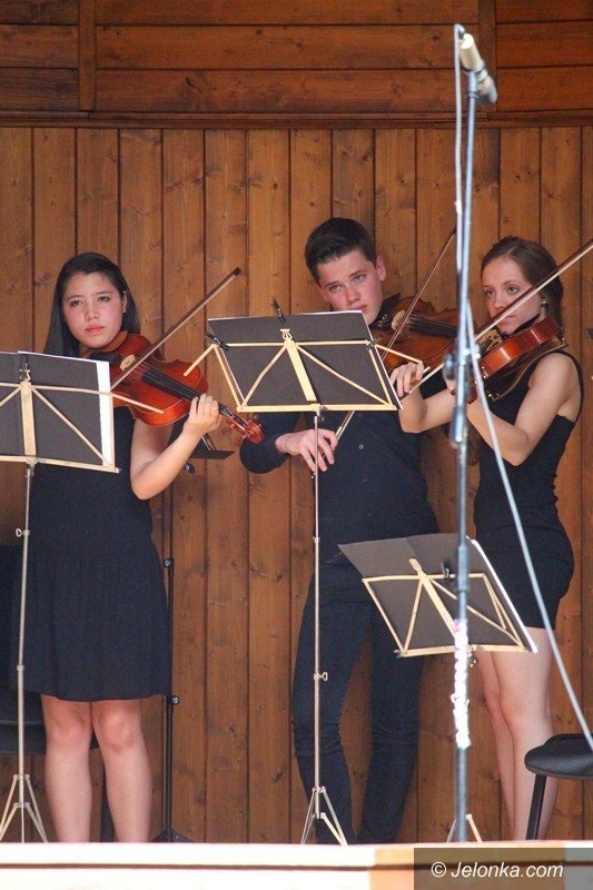 muzycznie-i-tanecznie-w-parku-zdrojowym-foto-64062