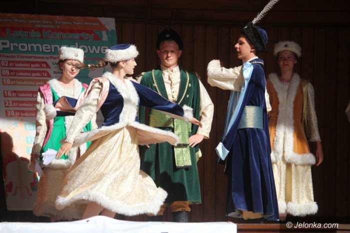muzycznie-i-tanecznie-w-parku-zdrojowym-foto-64062