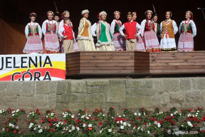 muzycznie-i-tanecznie-w-parku-zdrojowym-foto-64062