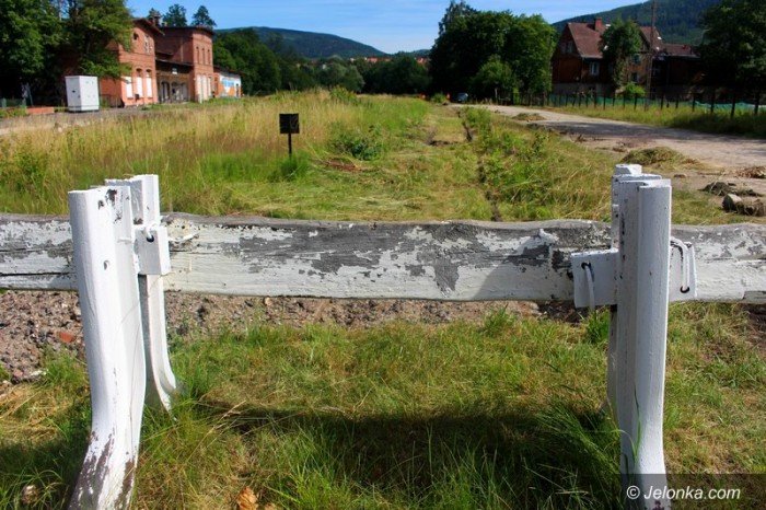w-kowarach-wydzierzawili-tor-pod-drezyne-foto-64076