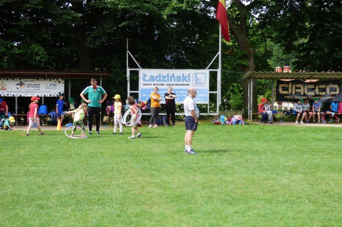 pokolonie-z-mosem-foto-64088