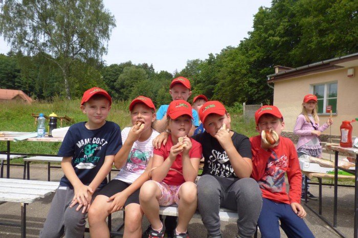 pokolonie-z-mosem-foto-64088