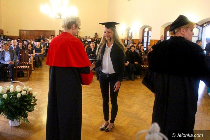 w-kpsw-absolwenci-otrzymali-dyplomy-foto-64129