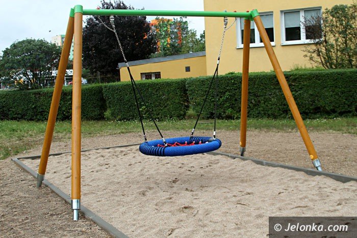 nowy-plac-zabaw-na-zabobrzu-juz-po-odbiorze-foto-64146