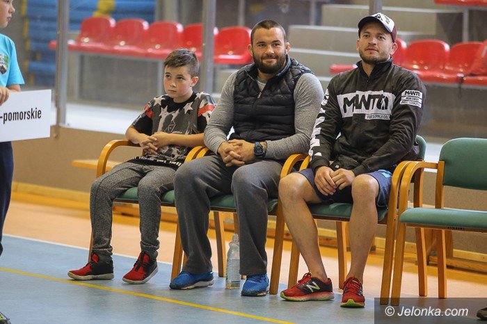 oom-gospodynie-zaliczyy-falstart-foto-64164