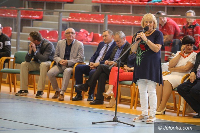 oom-gospodynie-zaliczyy-falstart-foto-64164