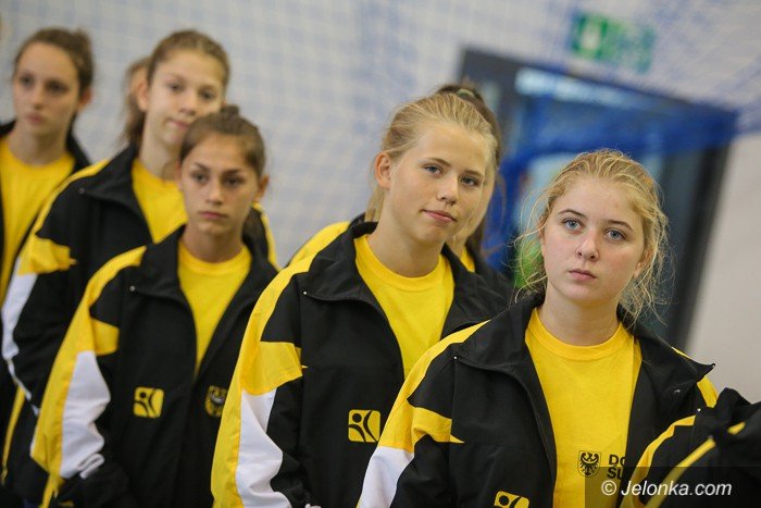 oom-gospodynie-zaliczyy-falstart-foto-64164