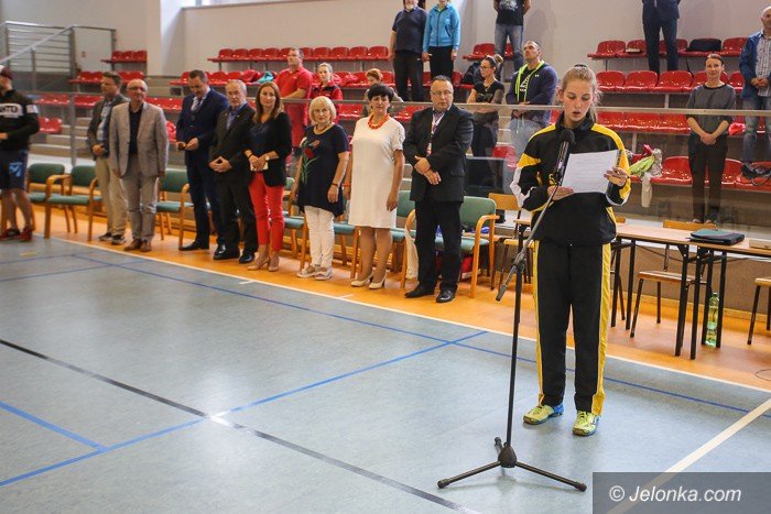 oom-gospodynie-zaliczyy-falstart-foto-64164