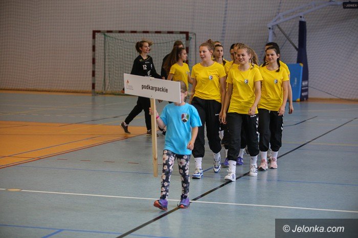 oom-gospodynie-zaliczyy-falstart-foto-64164
