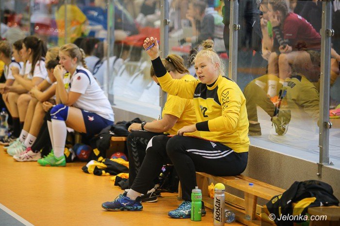 oom-gospodynie-zaliczyy-falstart-foto-64164