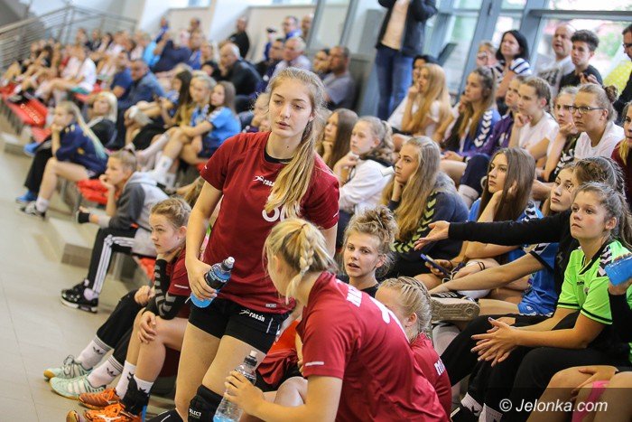 oom-gospodynie-zaliczyy-falstart-foto-64164