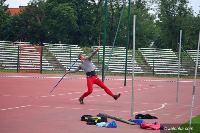 stadion-przy-zotniczej-gotowy-na-duza-impreze-foto-64173