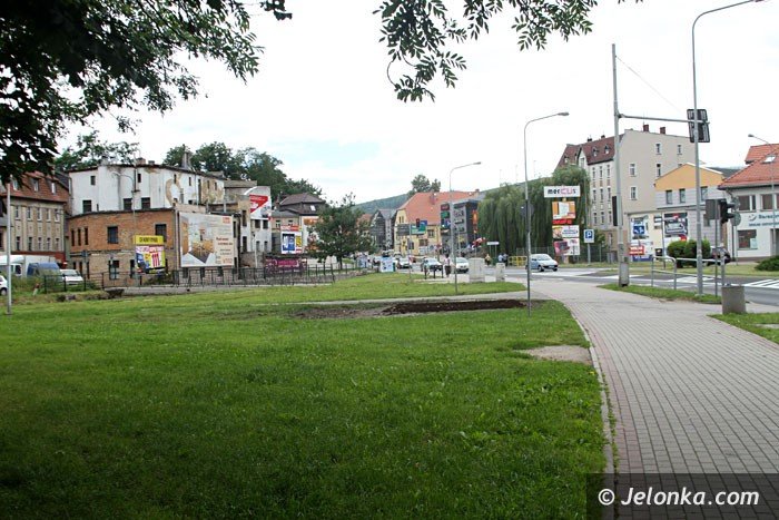 kiosk-w-koncu-rozebrany-foto-64191
