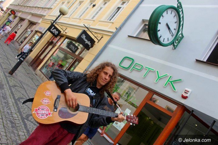 gitara-staszka-nagajka-w-nowych-rekach-foto-64222