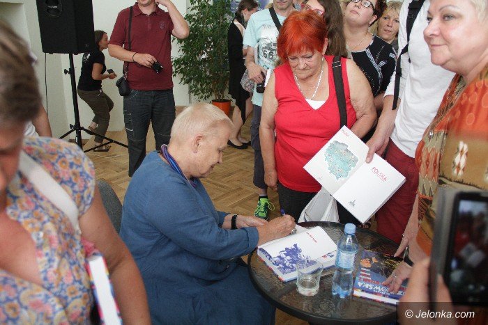 elzbieta-dzikowska-wspaniae-spotkanie-w-bukowcu-foto-64225