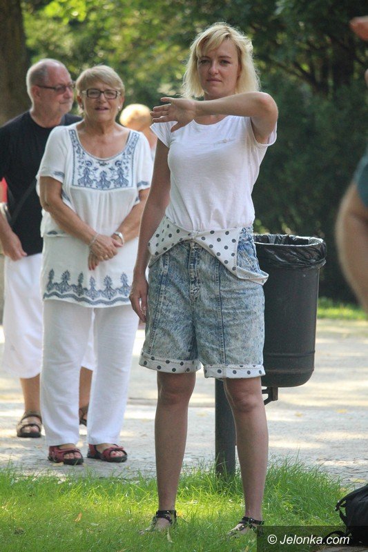trenowali-tai-chi-w-parku-zdrojowym-foto-64246