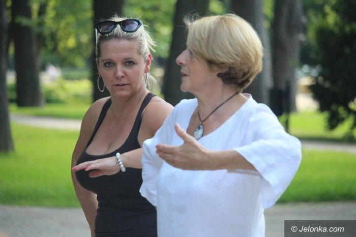 trenowali-tai-chi-w-parku-zdrojowym-foto-64246