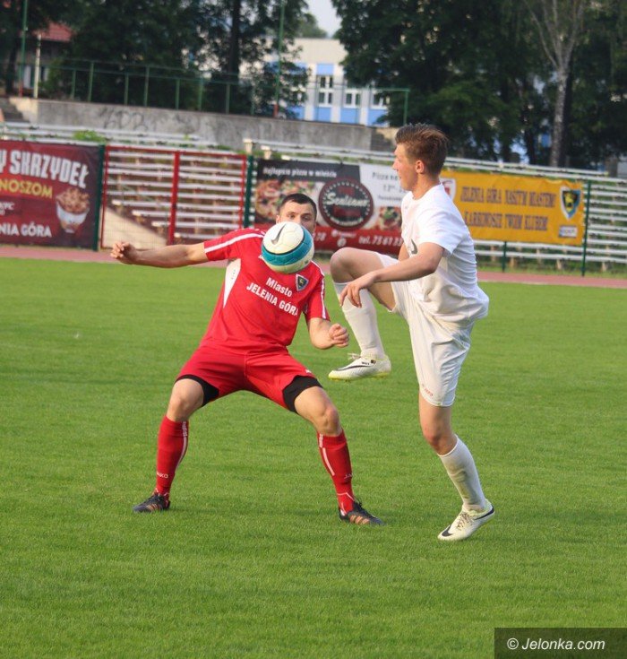 powiao-nuda-przy-zotniczej-foto-64247