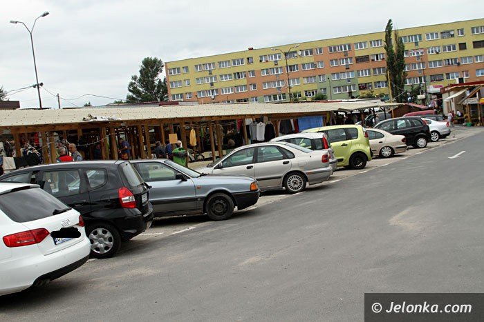 spore-zmiany-na-targowisku-zabobrze-foto-64266