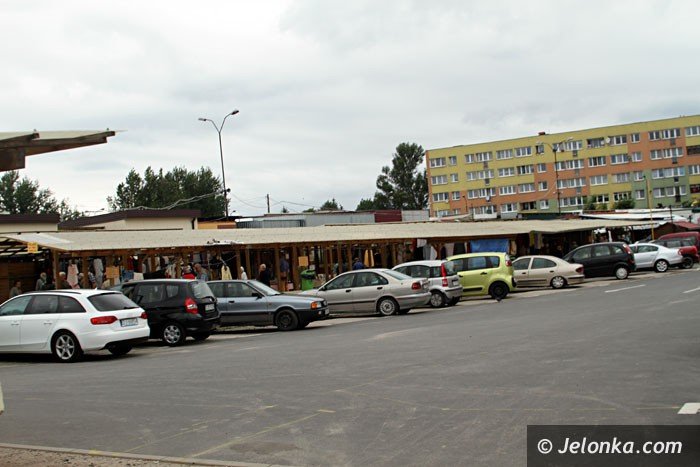 spore-zmiany-na-targowisku-zabobrze-foto-64266