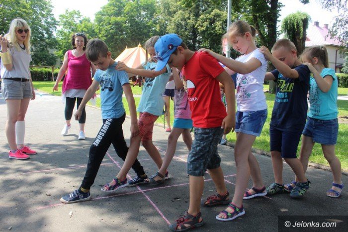 skok-w-blok-rozpocza-objazd-po-podworkach-foto-64273