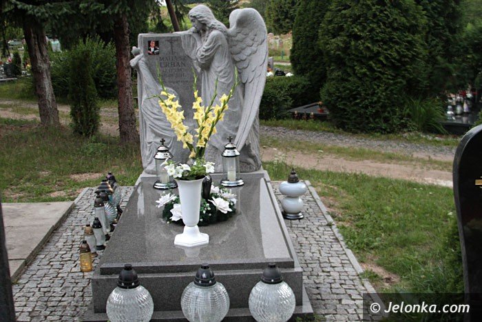 zarosniete-mogiy-woaja-o-pomste-do-nieba-foto-64284