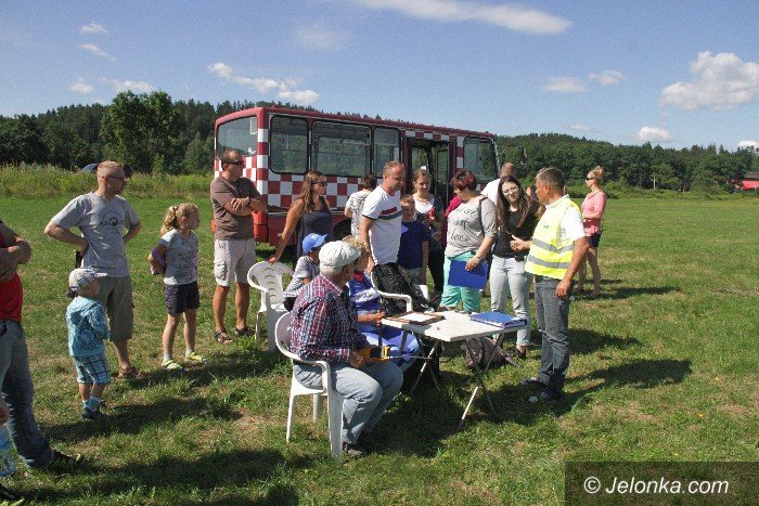 ostatni-dzien-wakacyjnych-pokolonii-w-aeroklubie-jeleniogorskim-foto-64344