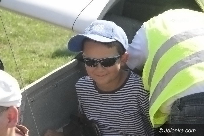 ostatni-dzien-wakacyjnych-pokolonii-w-aeroklubie-jeleniogorskim-foto-64344