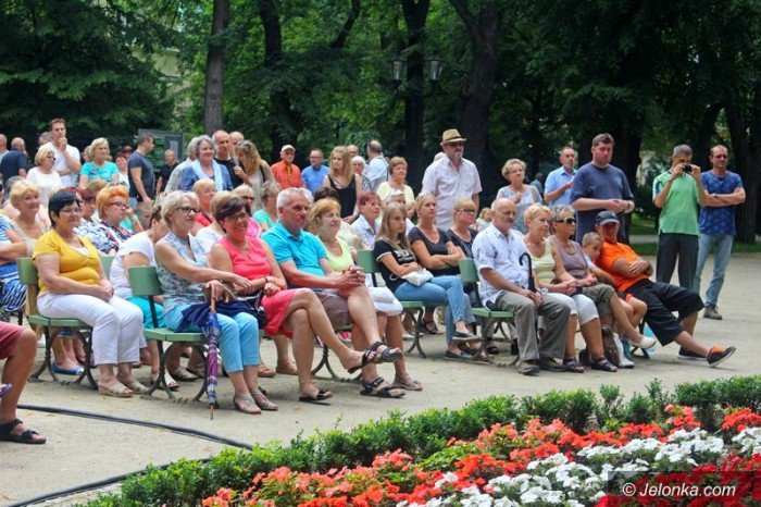 letni-koncert-promenadowy-z-jackiem-szreniawa-foto-64350