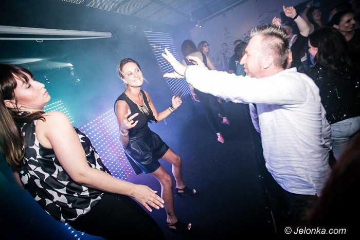 dj-adamus-serwowa-hity-w-klubie-kwadrat-foto-64351