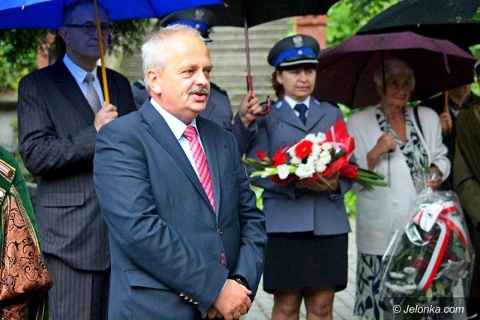 oddali-czesc-zonierzowi-pierwszej-kompanii-kadrowej-foto-64443