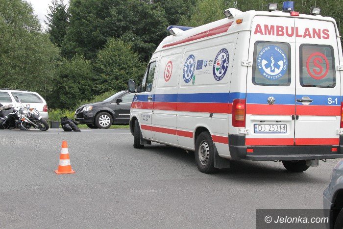 wypadek-na-sudeckiej-dwie-osoby-w-szpitalu-foto-64522