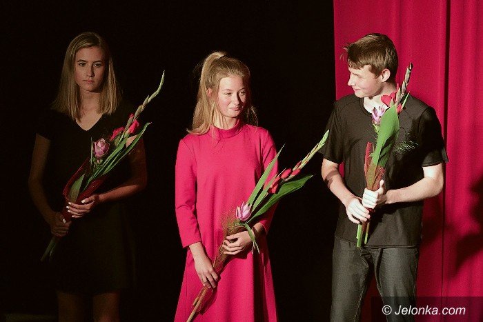 modzi-aktorzy-z-karpacza-w-maym-ksieciu-foto-64532