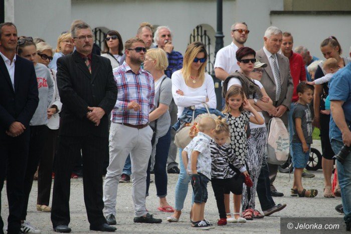 jeleniogorzanie-oddali-hod-zonierzom-foto-64556