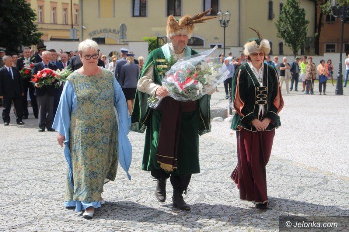 jeleniogorzanie-oddali-hod-zonierzom-foto-64556