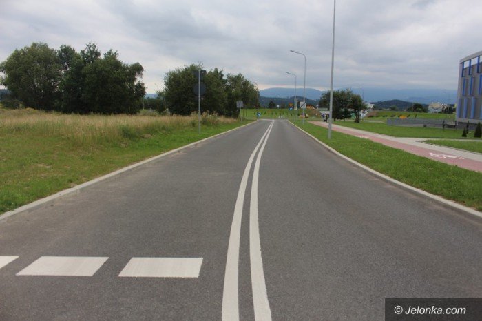 w-jeleniej-gorze-mamy-ulice-stefana-strahla-foto-64589