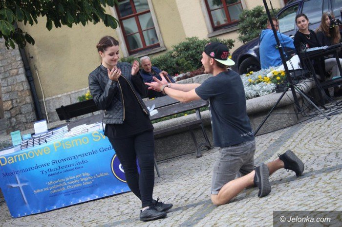 modziez-prezentowaa-swoja-wiare-foto-64601