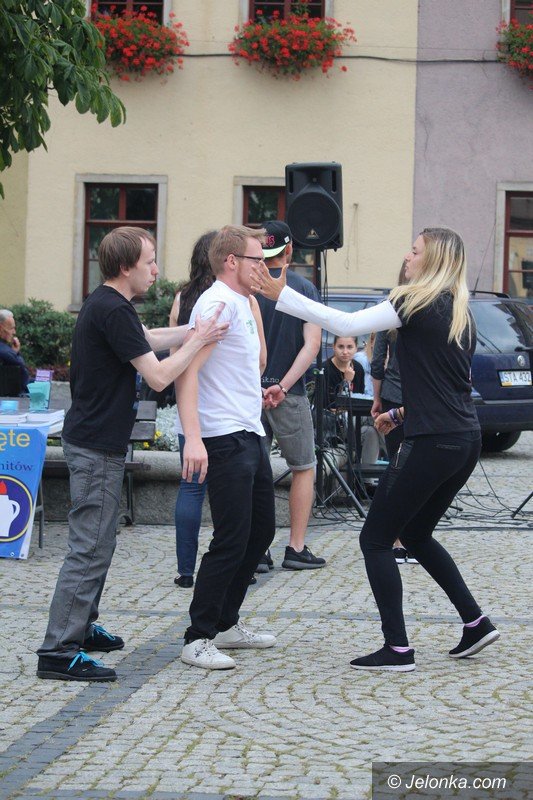 modziez-prezentowaa-swoja-wiare-foto-64601