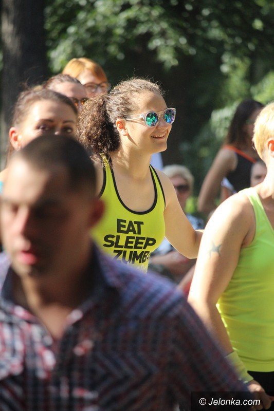 park-zdrojowy-w-rytmie-zumby-foto-64631