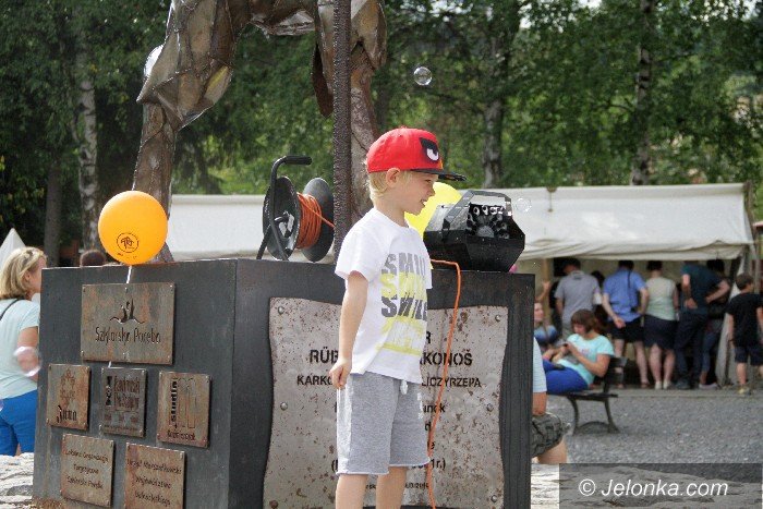 zakonczy-sie-letni-festiwal-sztuki-art-skwer-2016-foto-64637