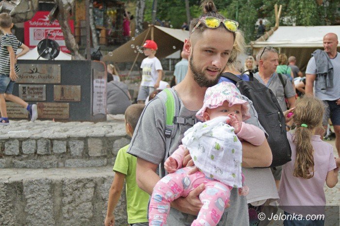 zakonczy-sie-letni-festiwal-sztuki-art-skwer-2016-foto-64637