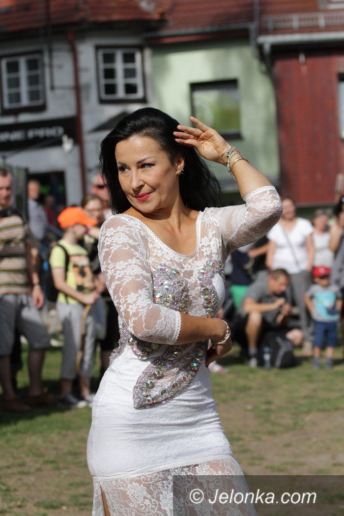 zakonczy-sie-letni-festiwal-sztuki-art-skwer-2016-foto-64637