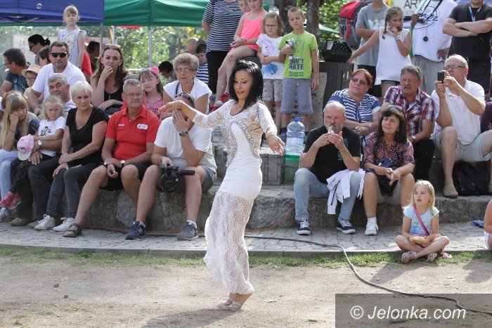 zakonczy-sie-letni-festiwal-sztuki-art-skwer-2016-foto-64637